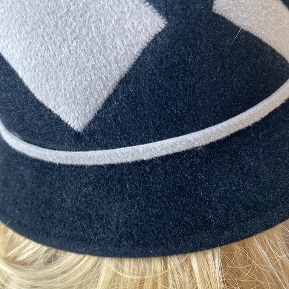 Women's Argyle Bucket Hat / Chapeau bob Argyle - Picture 4 of 8